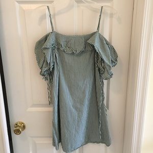 Soprano green white striped dress off the shoulder